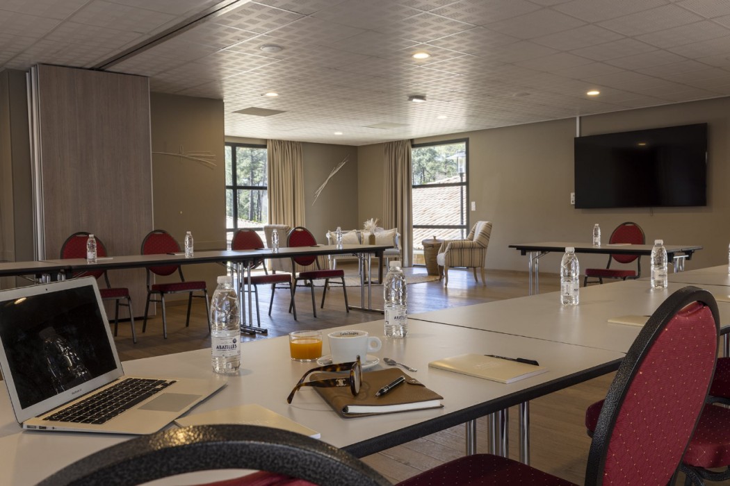 Domaine du Ferret Restaurant & Spa by Germain Collection 36/83