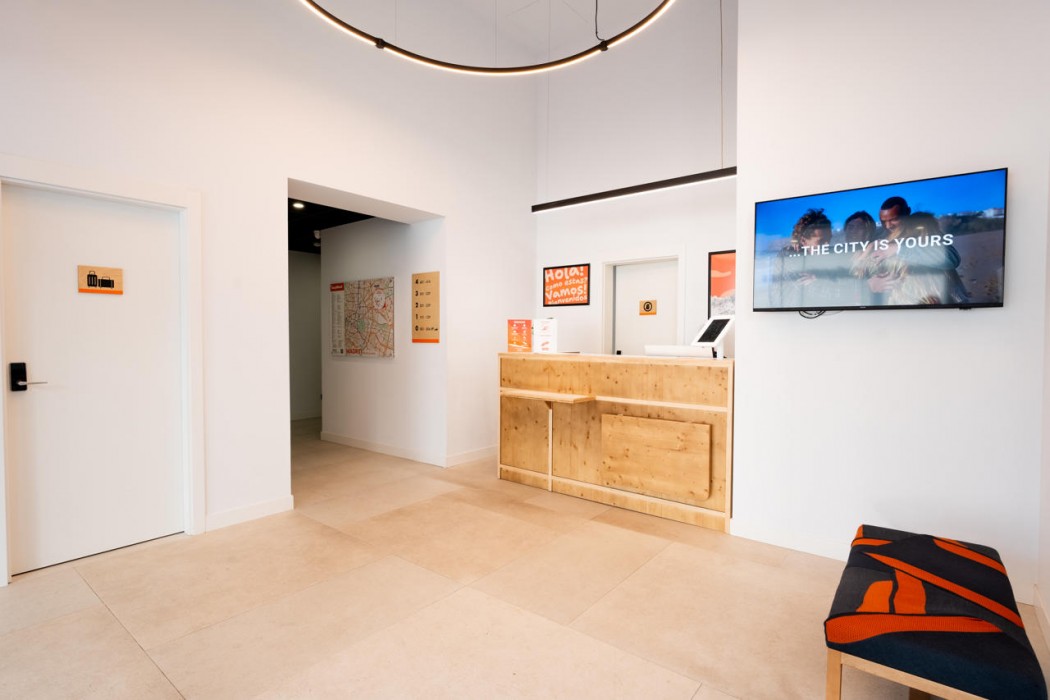 Lobby at easyHotel Madrid Alcala, MADRID