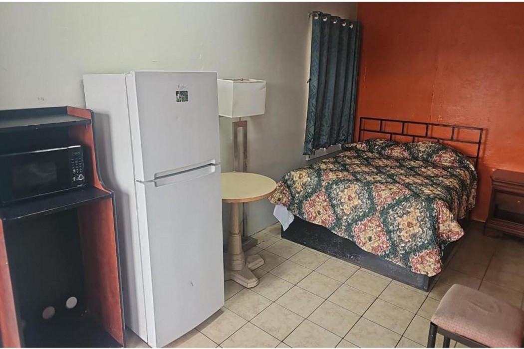 Gulfway Motel By OYO Near Airport I 37 16/30