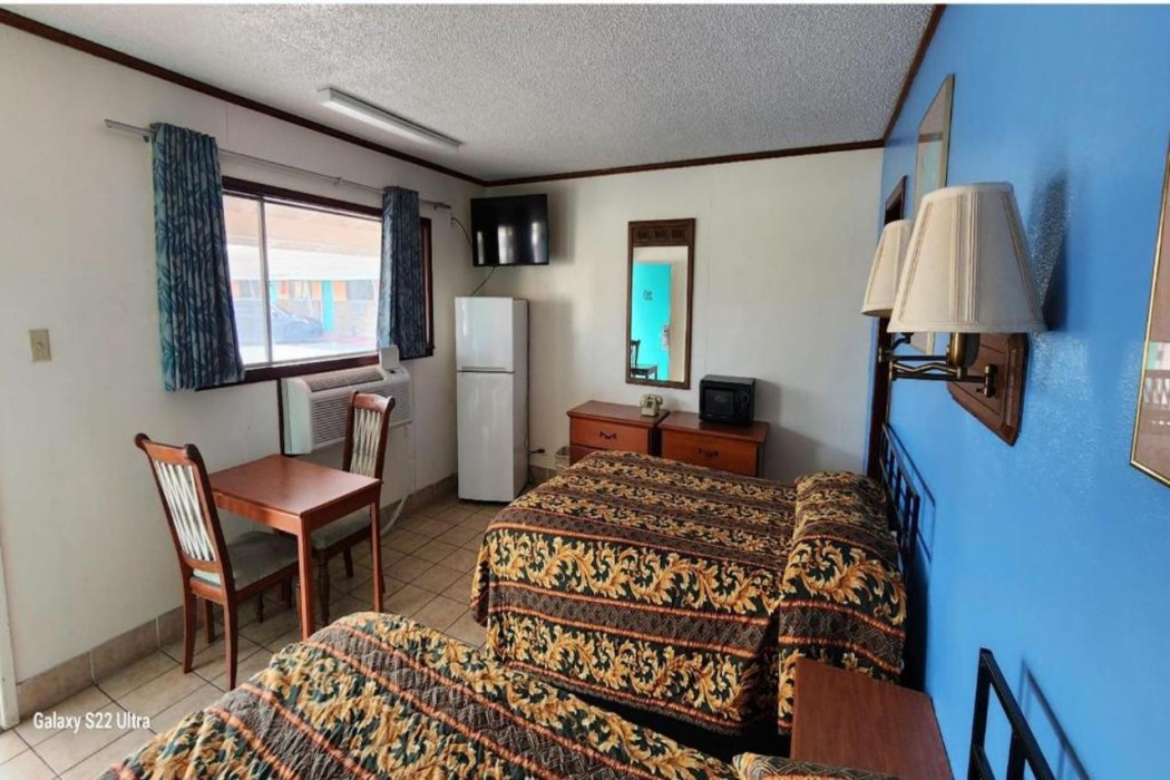 Gulfway Motel By OYO Near Airport I 37 20/30