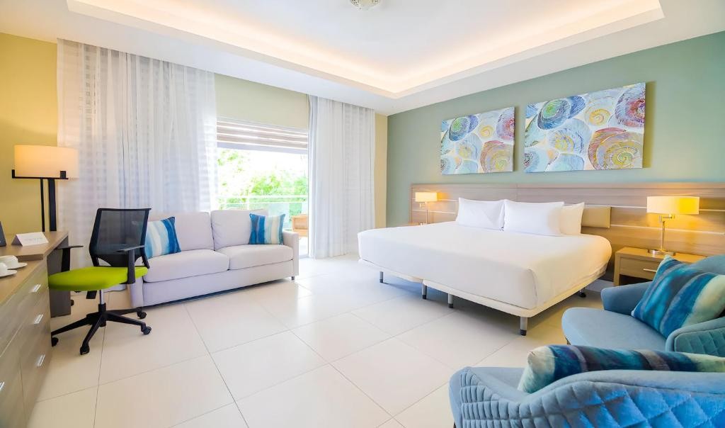 Bakour Punta Cana Suites 23/78
