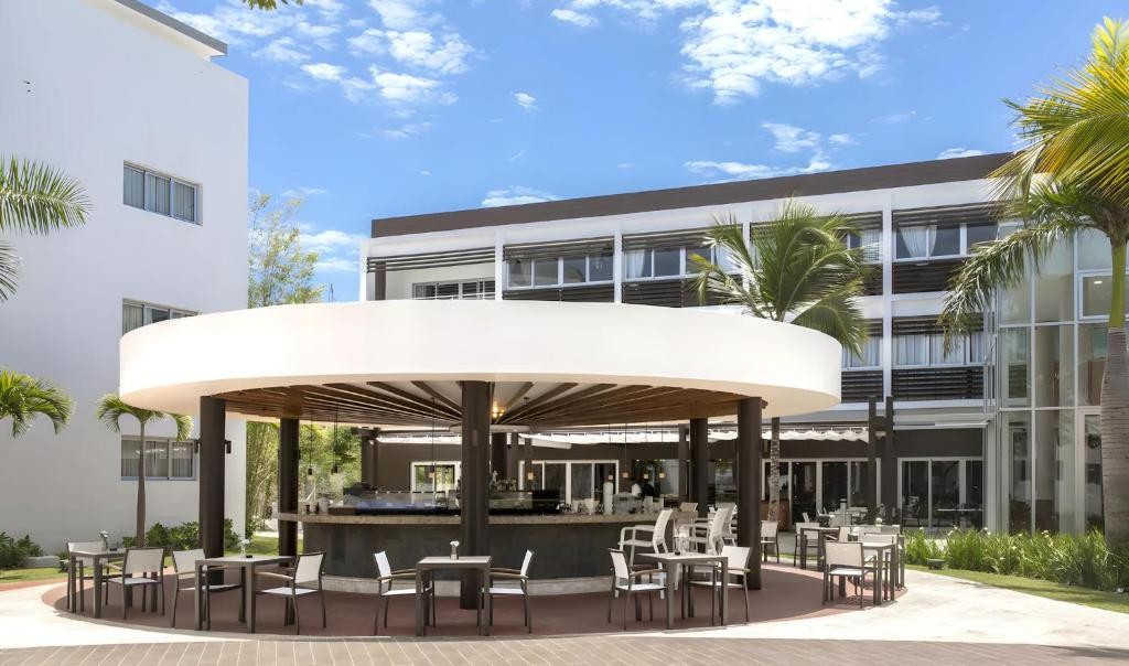 Bakour Punta Cana Suites photo3