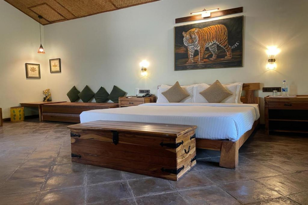 Tathastu Bandhavgarh 12/65