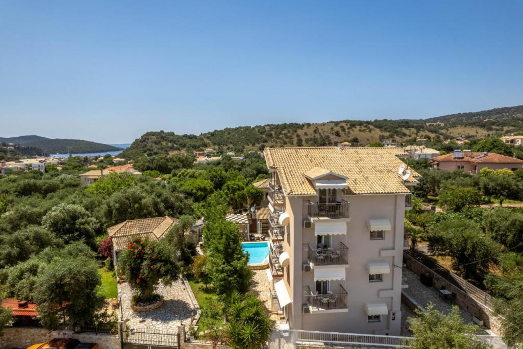 Harmony Apartments Sivota