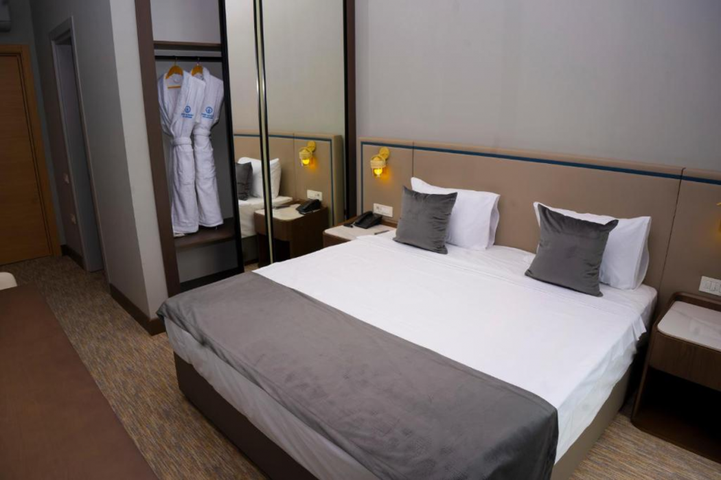 Port Marine Hotel Baku 14/62
