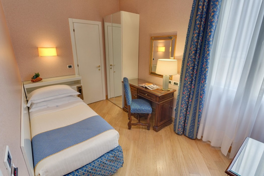 Rivoli Boutique Hotel 24/39