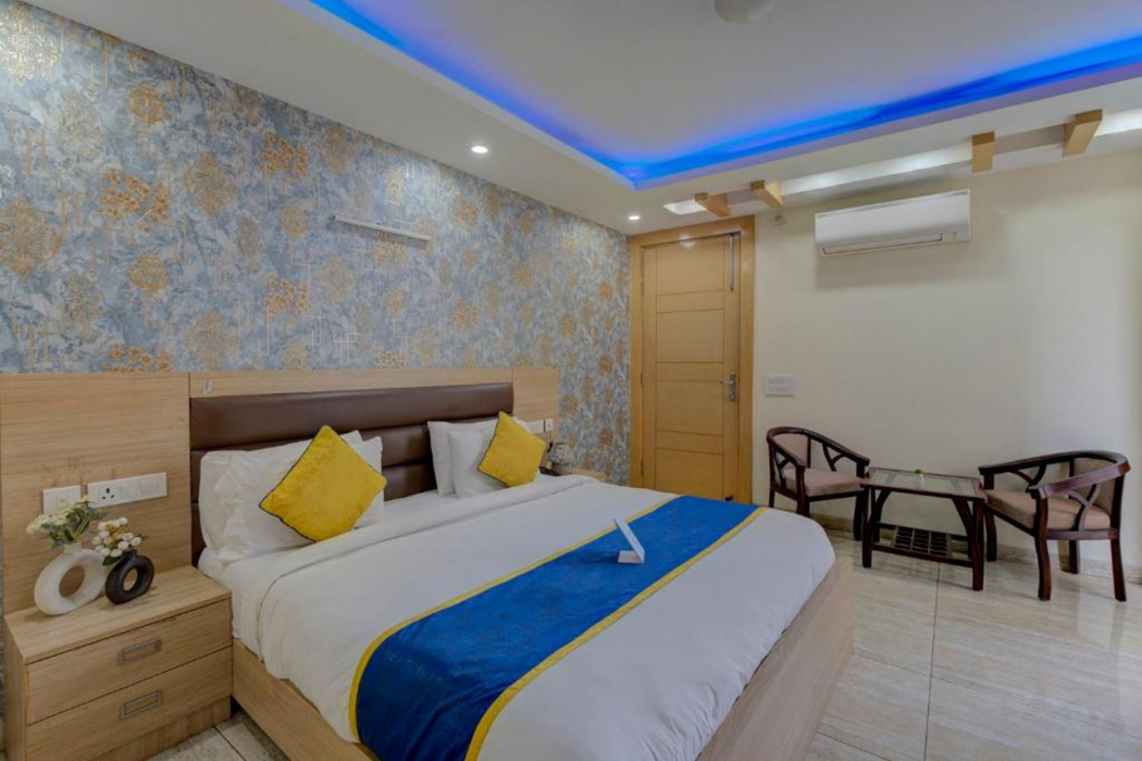 BlueNeck Sec 47 Near Medanta - The Medicity Gurugram 11/43