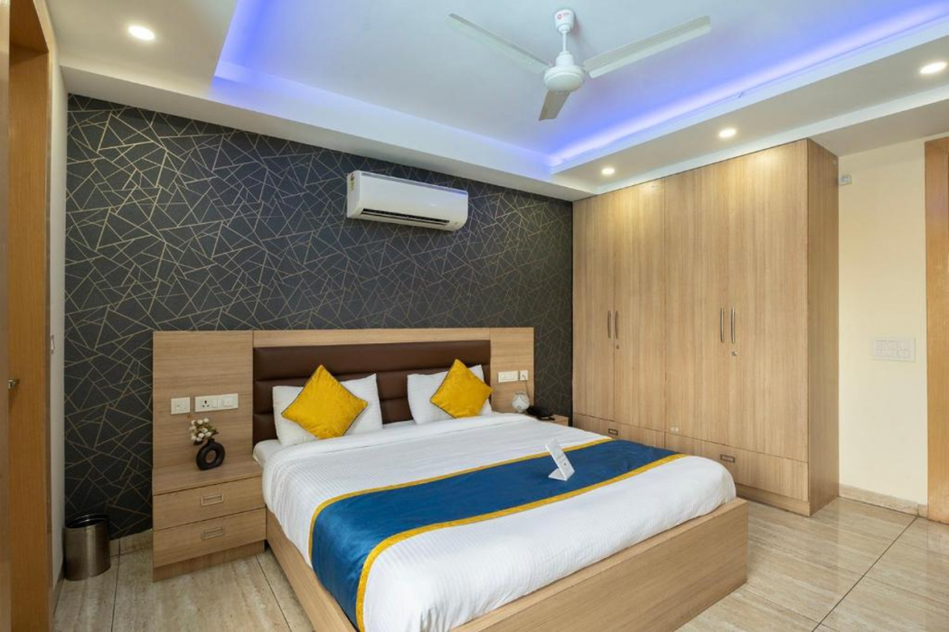 BlueNeck Sec 47 Near Medanta - The Medicity Gurugram 9/43