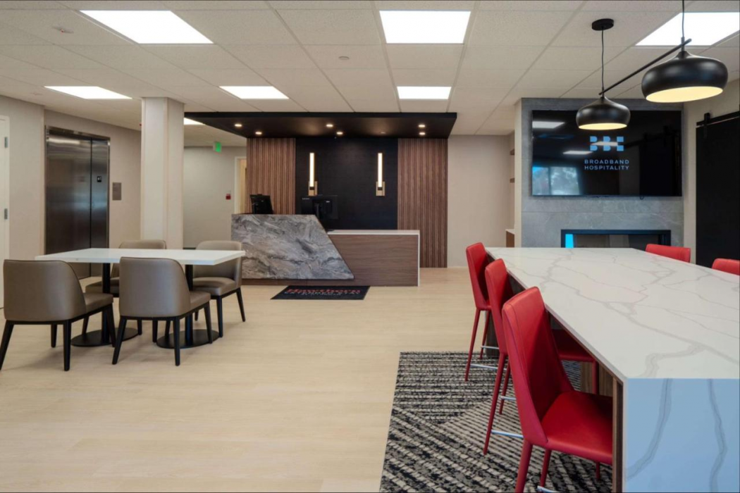 Hawthorn Extended Stay by Wyndham Alpine 11/49