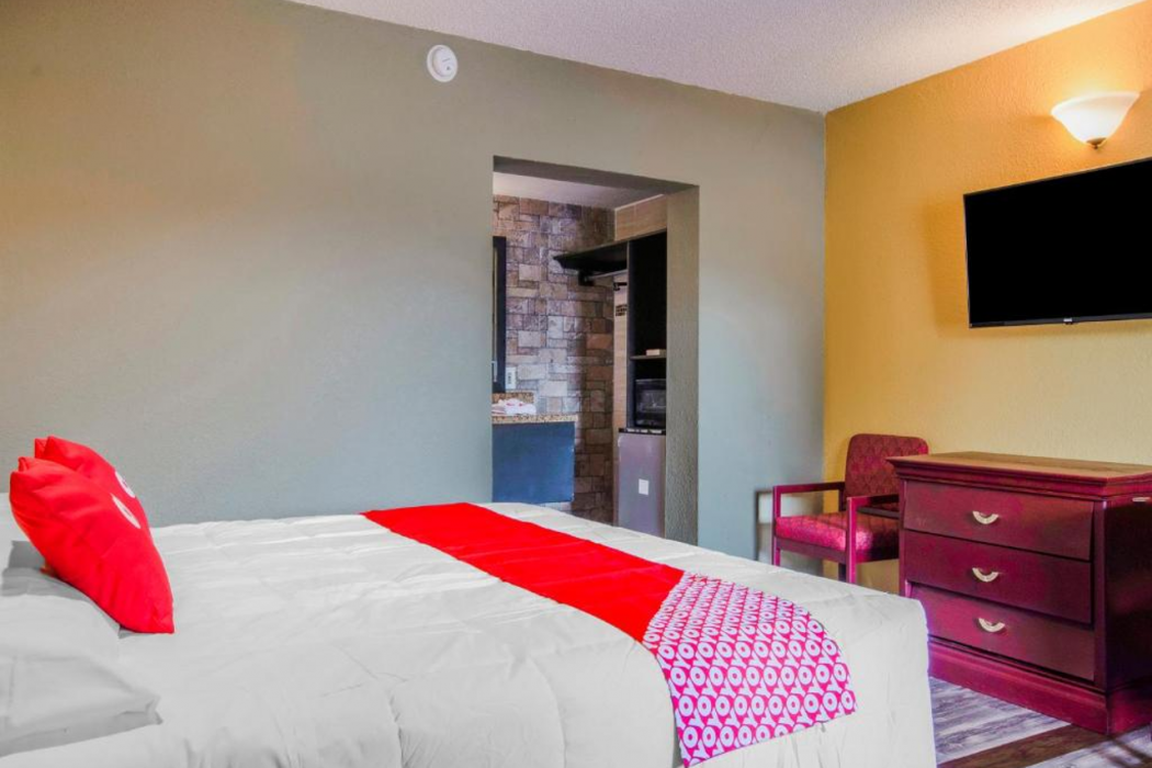 Room at OYO Budget Inn Bartow, BARTOW - FL