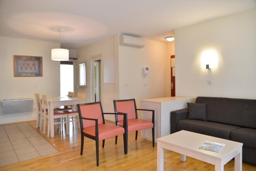 Adonis Divonne-les-bains Residence Du Lac 11/16