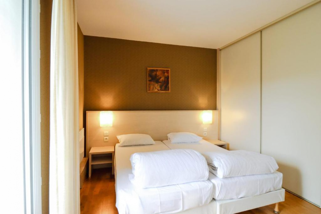Adonis Divonne-les-bains Residence Du Lac 9/16