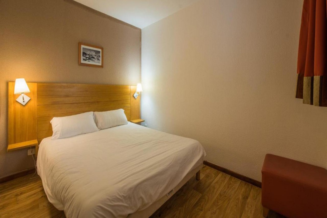 Room at Residence Vacanceole Les Etoiles D'Orion, ORCIERES