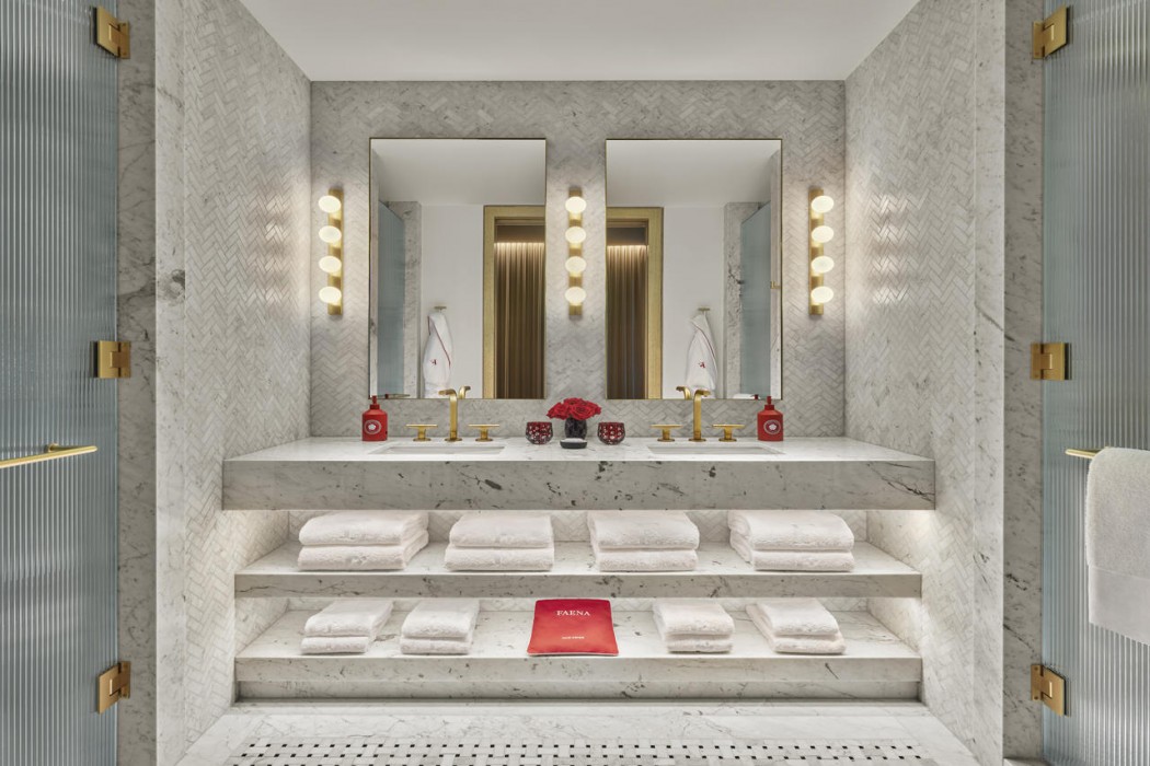 Faena New York 25/76