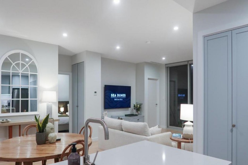 Sea Dunes Luxury Apartments 8/65