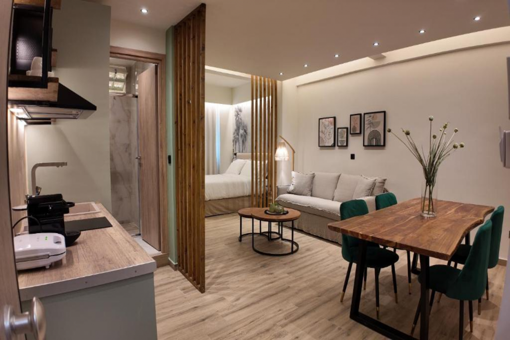Euphoria Apartments 6/56