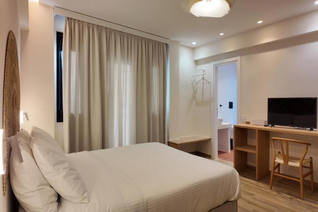 Euphoria Apartments 13/56