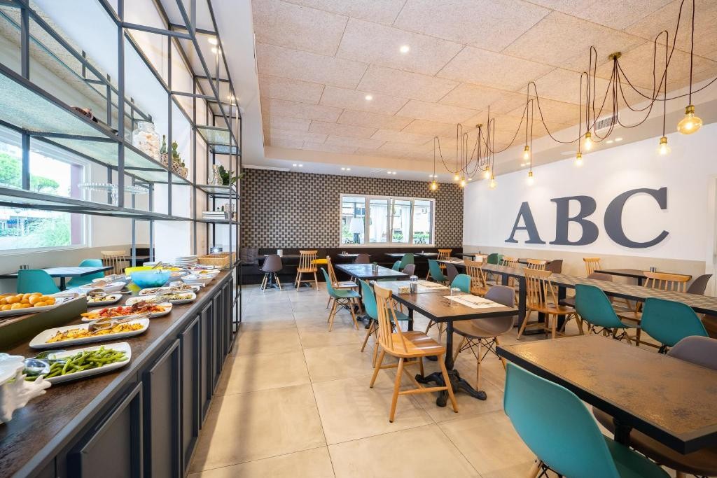 Hotel Abc 39/78