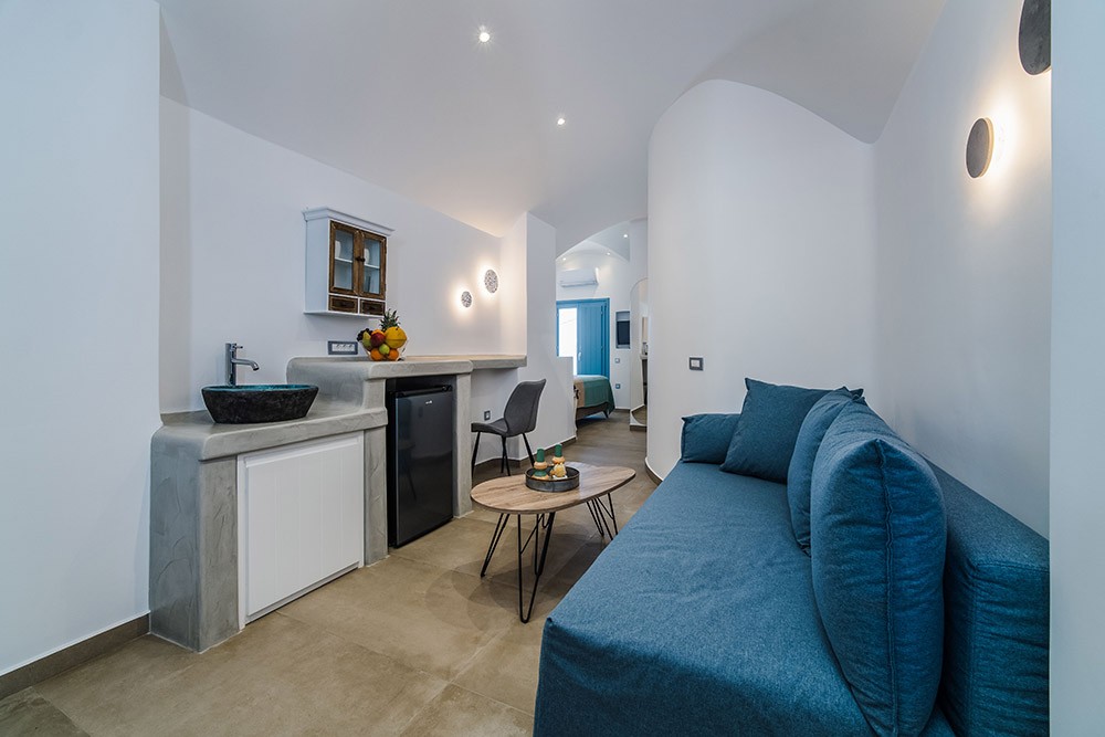 Aegean Blue Suites 44/99