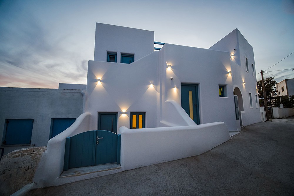 Aegean Blue Suites 3/99