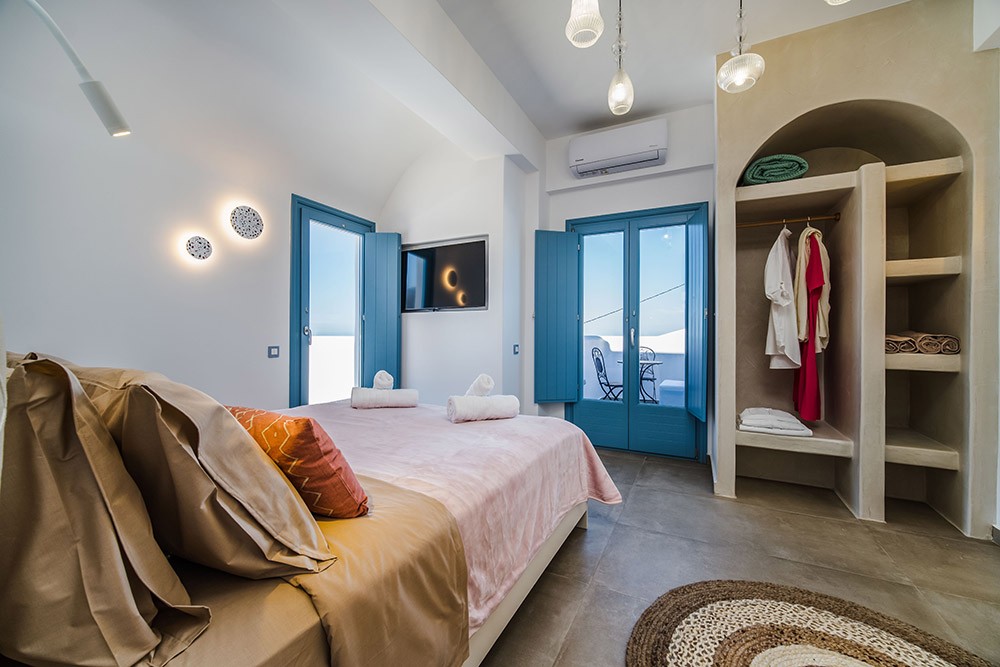Aegean Blue Suites 39/99