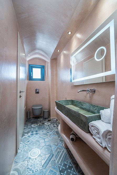 Aegean Blue Suites 28/99