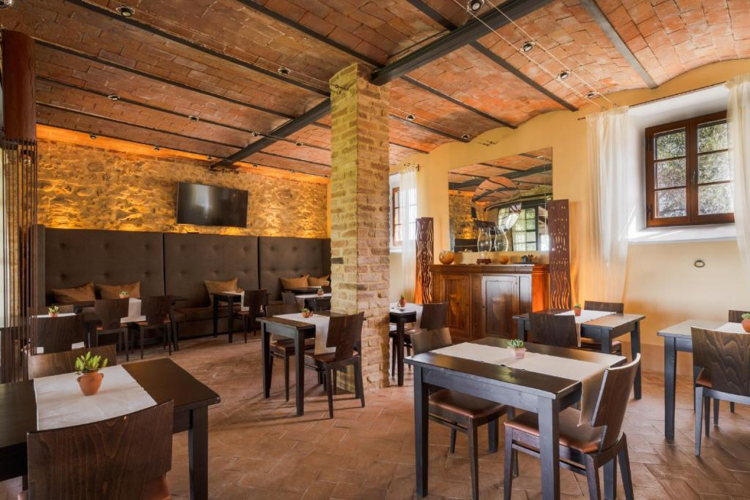 Tenuta Fattoria Vecchia 54/85