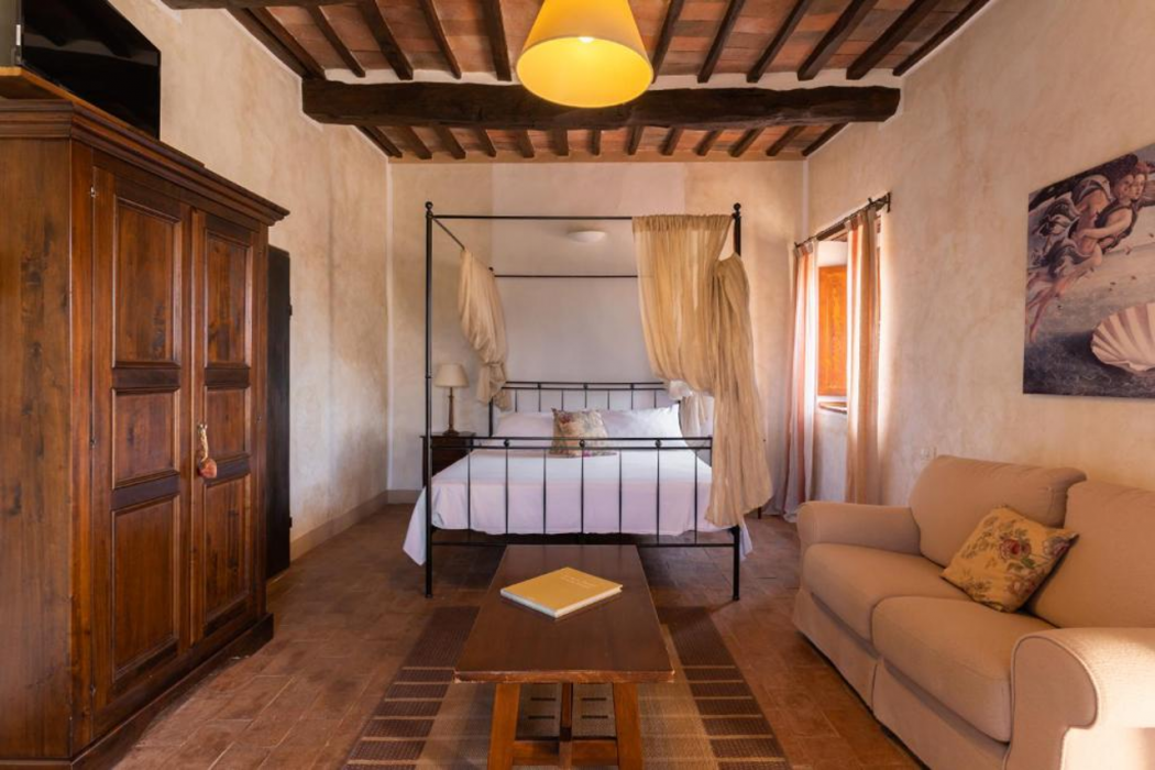 Tenuta Fattoria Vecchia 12/85
