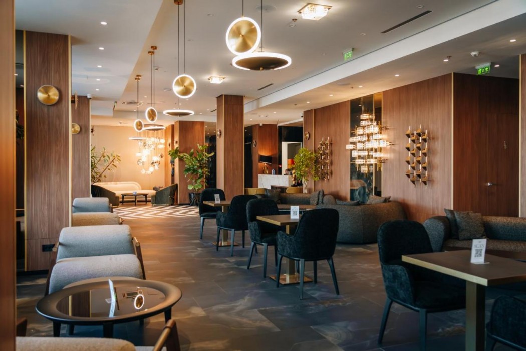 Sky Airport Hotel 38/61