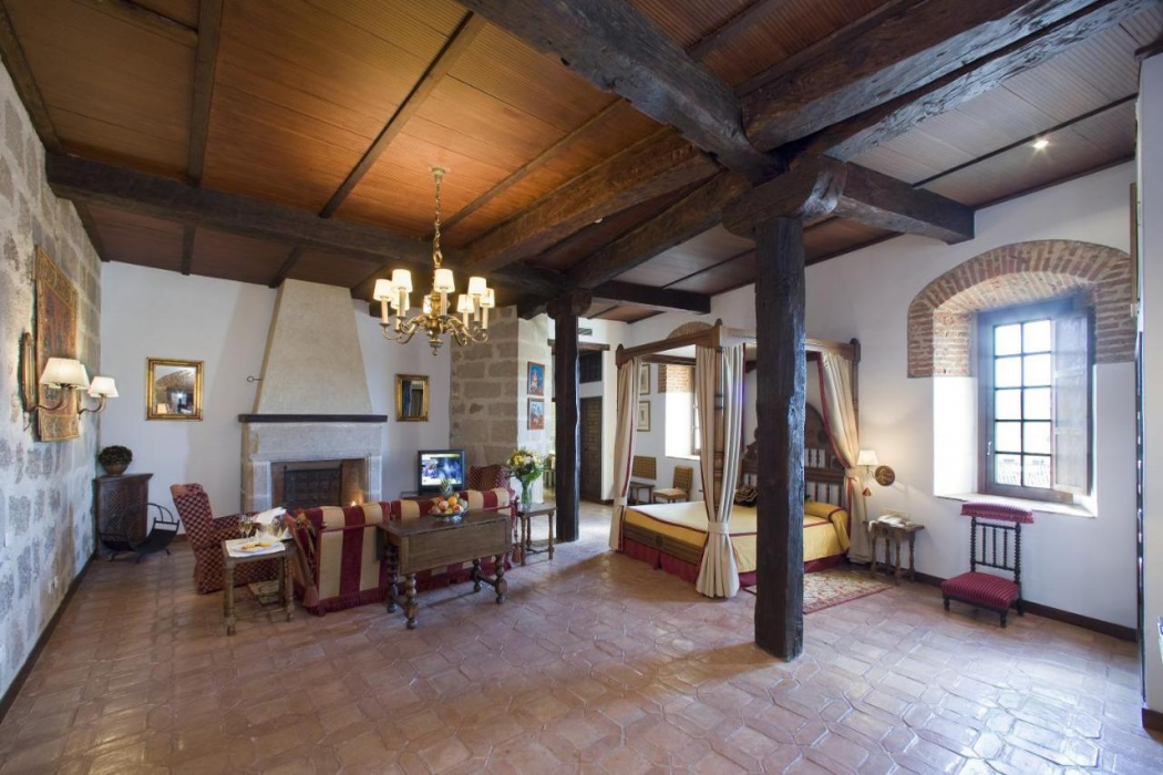 Parador de Plasencia 19/65