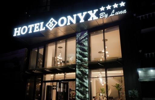 onyx by luna hotel