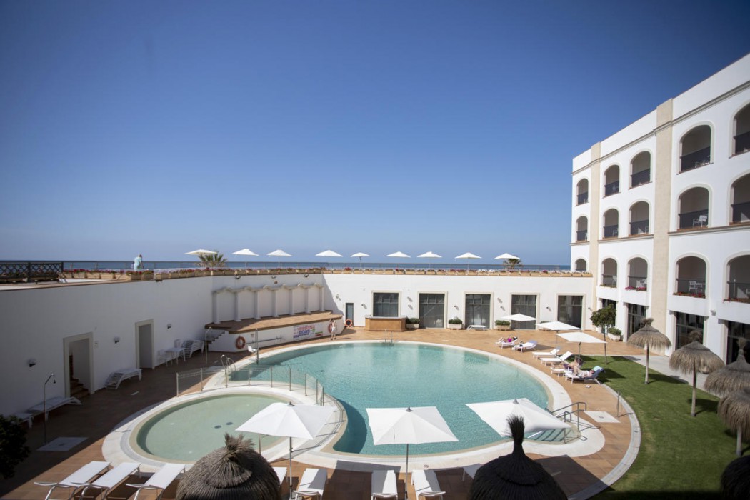Duque de Najera Hotel 75/106