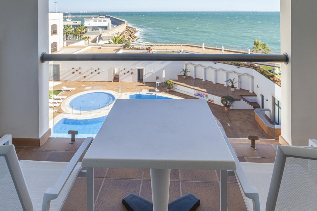 Duque de Najera Hotel 36/106