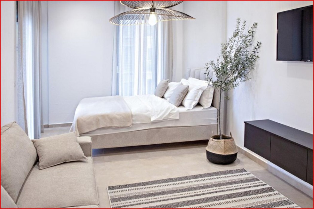 Soho Suites 2/54
