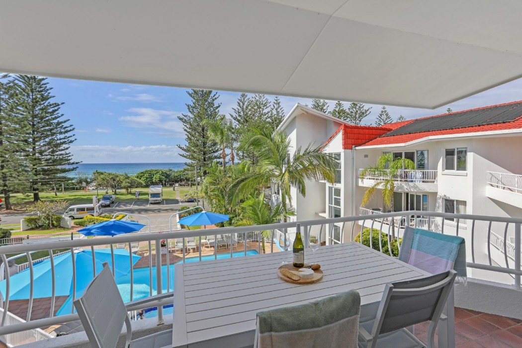 Le Beach Apartments 16/73