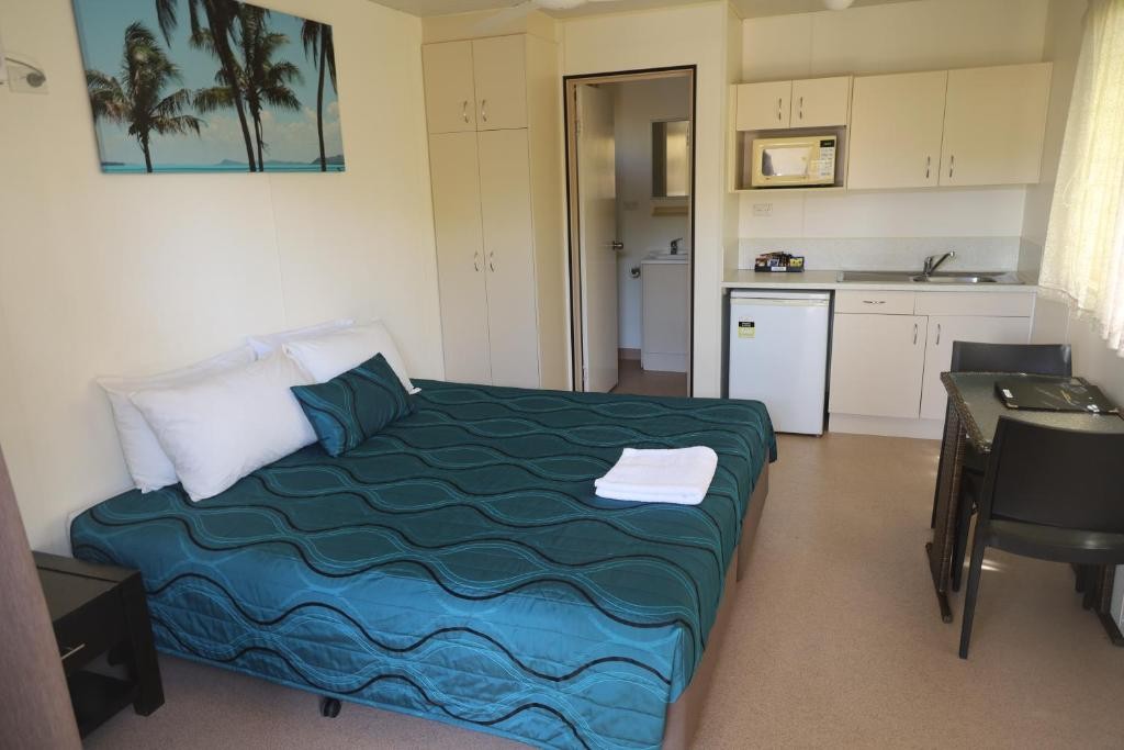 Wongai Beach Hotel 29/75