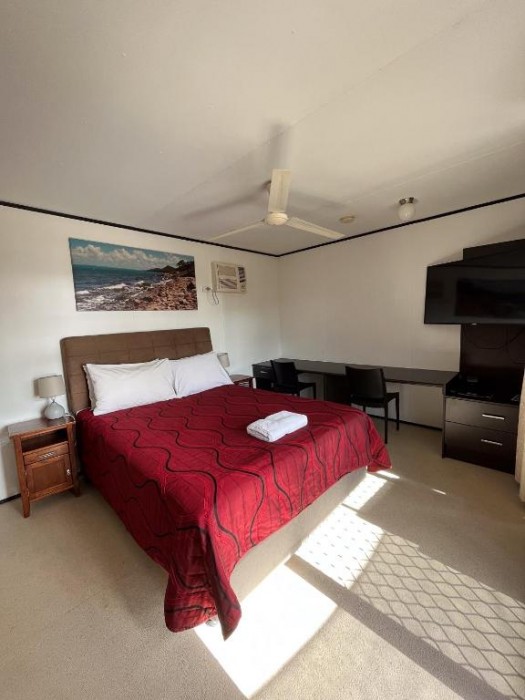 Wongai Beach Hotel 22/75