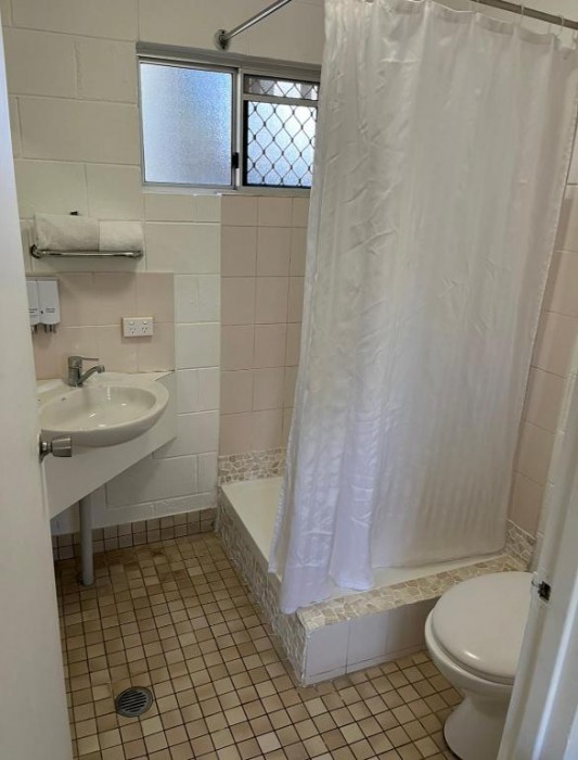 Wongai Beach Hotel 14/75