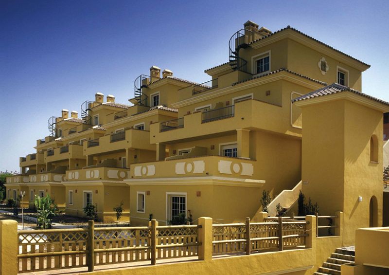 Vista Real Apartments 2/45