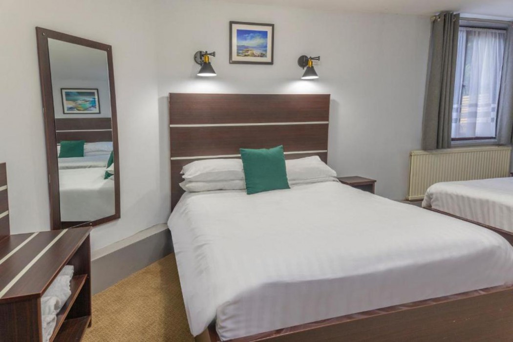Best Western Ebbw Vale 12/19