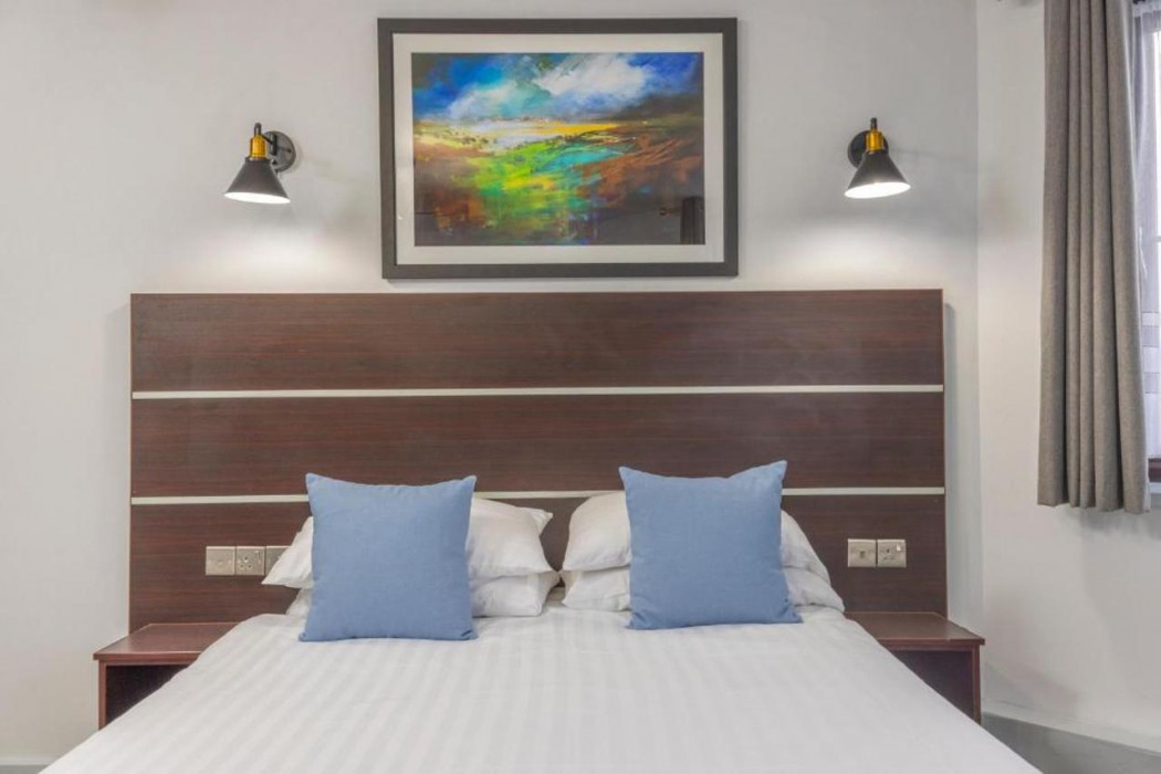 Best Western Ebbw Vale 4/19