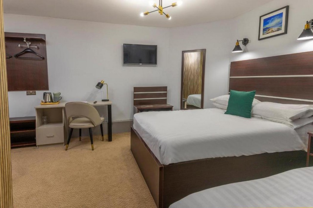 Best Western Ebbw Vale 7/19