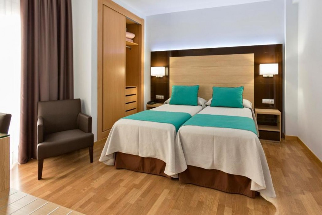 Hotel Baviera 3/35