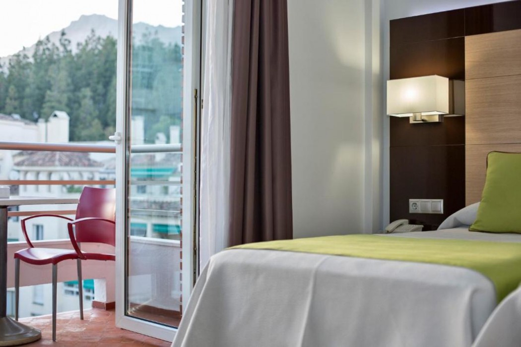 Hotel Baviera 11/35