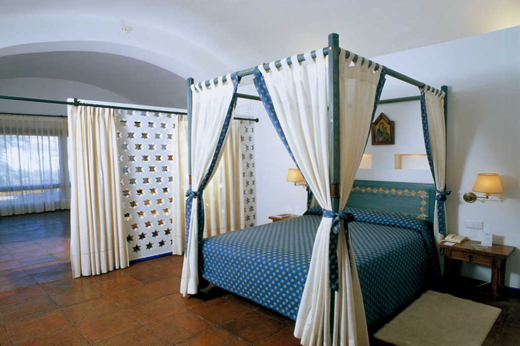 Parador De Ceuta 7/21
