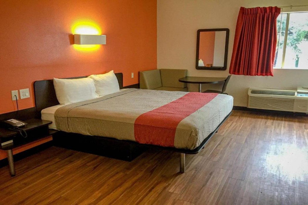 Motel6 Woodway, TX 14/41