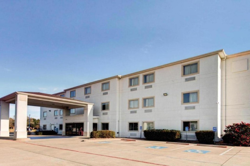 Motel6 Woodway, TX image