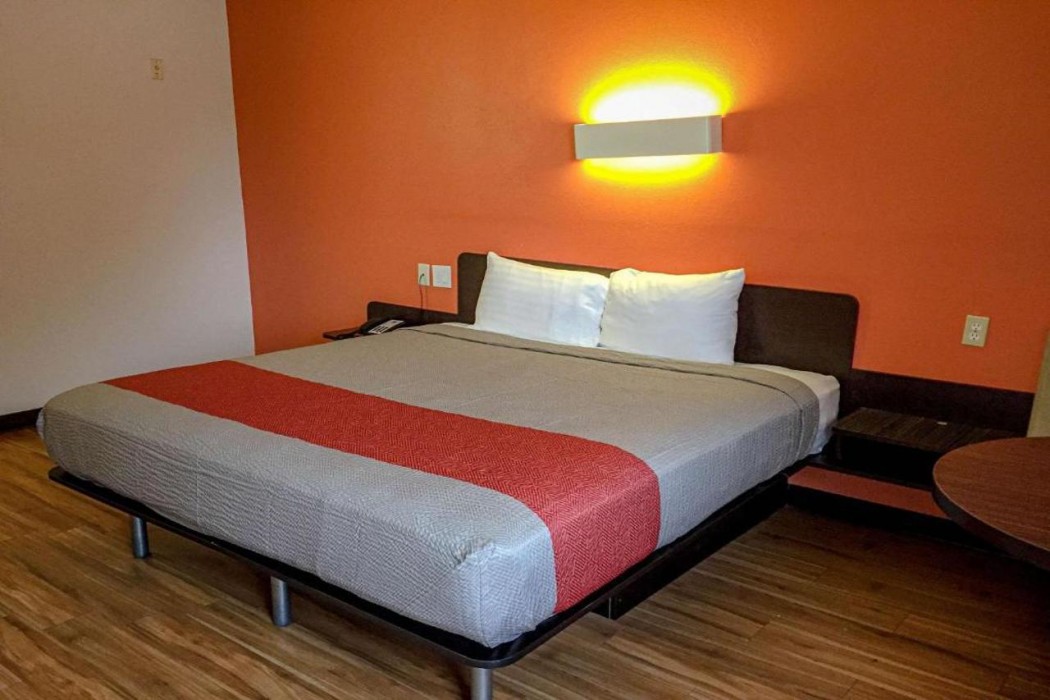 Motel6 Woodway, TX 13/41