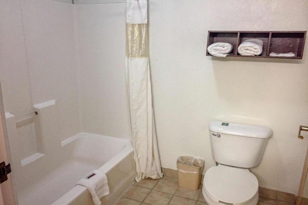 Motel6 Woodway, TX 12/41