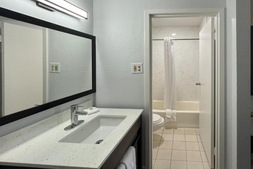 Studio6 Hammond, LA – I12 – I55 13/49